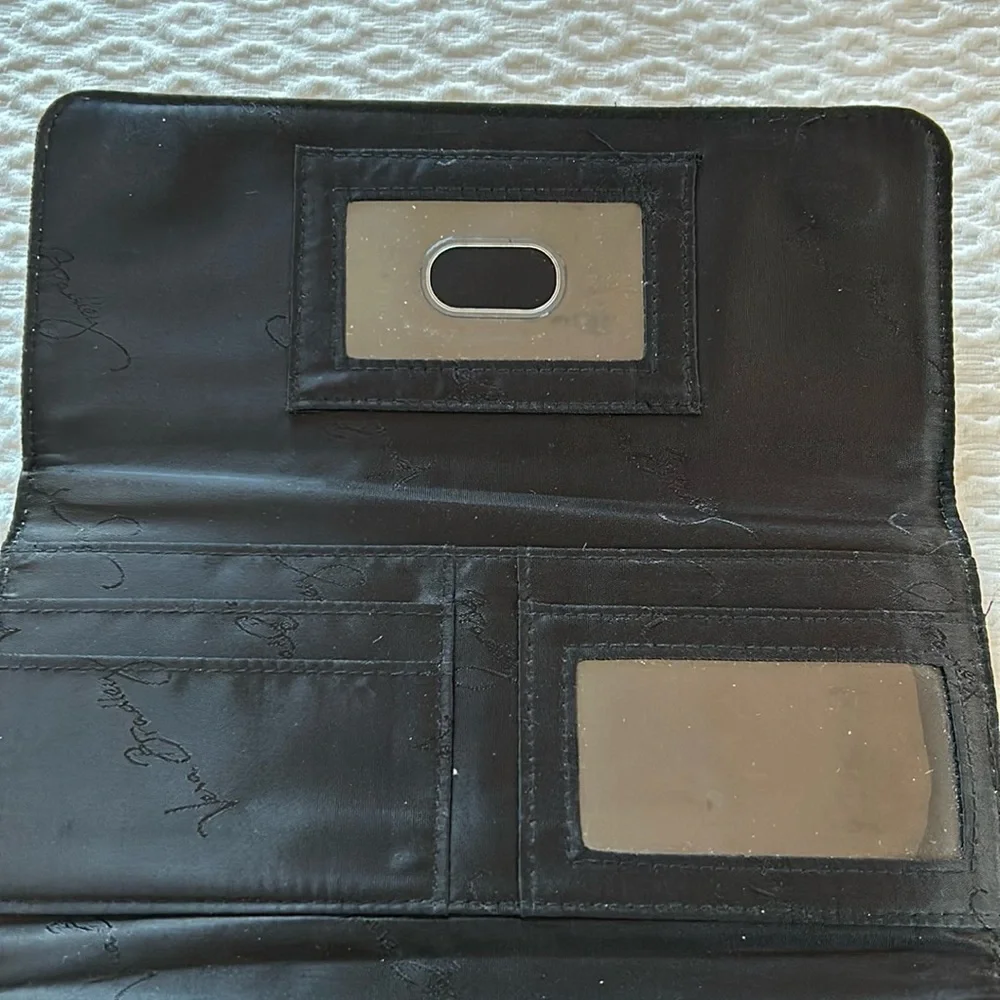 Vera Bradley Textured Wallet - Picture 7 of 11